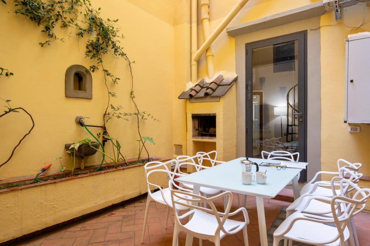 Palazzo Pitti Apartment With Terrace Florence Extérieur photo